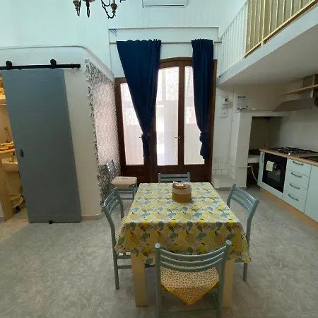 Apartment Terra Di Polignano A